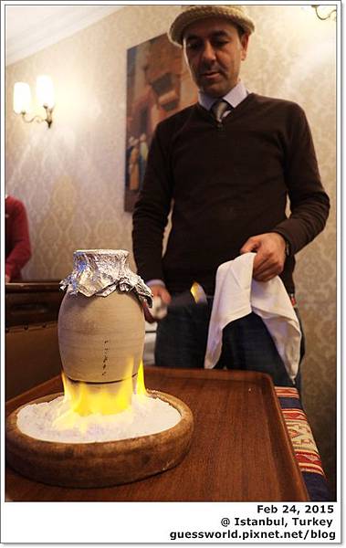 ♣ 土耳其食記│伊斯坦堡【Old Ottoman Cafe & Restaurant】- 豪氣地敲開的瓦罐料理