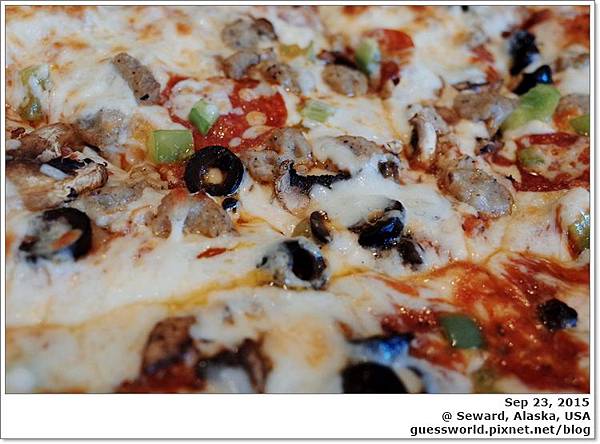 ♣ 阿拉斯加食記│Seward【Apollo Restaurant】- 美味的厚pizza