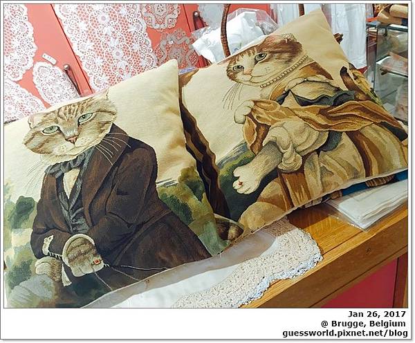 ♞ 比利時買買│布魯日【Susan Herbert】- 美麗的貓抱枕