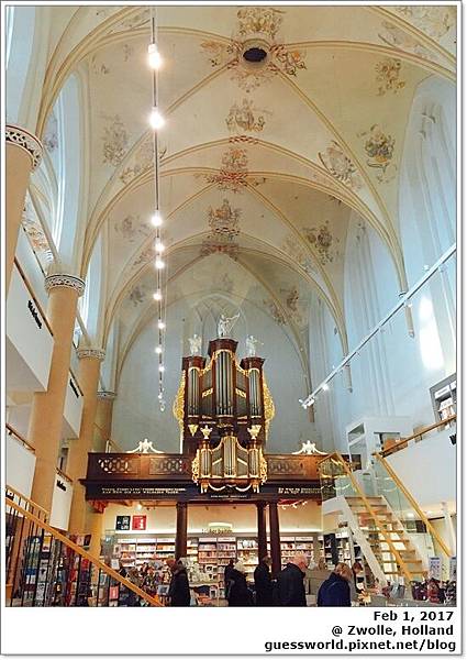 ♞ 荷蘭逛逛│Zwolle【Waanders In de Broeren】- 座落在中世紀教堂的書店