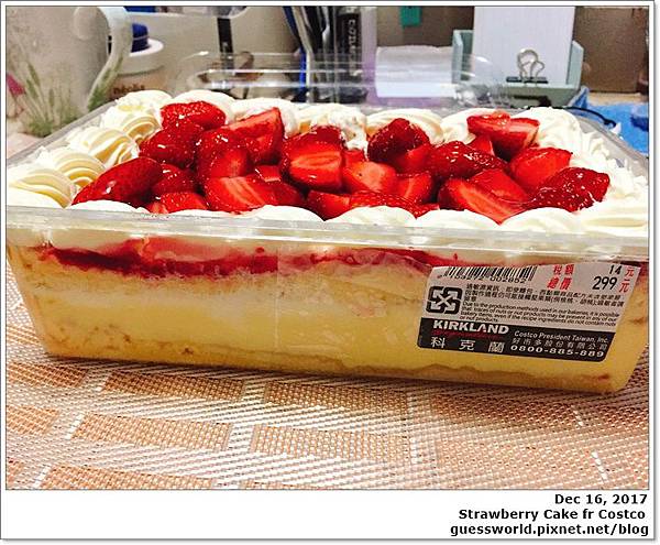 ▦ 食記│Costco 新鮮草莓千層蛋糕 - 草莓也太酸了吧