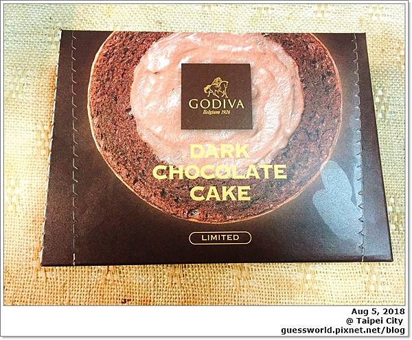▦ 食記│7-11 GODIVA 黑巧克力慕斯蛋糕