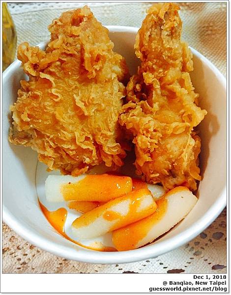 ▦ 食記│板橋 bb.q CHICKEN 韓式炸雞 - 全家裡面有炸雞