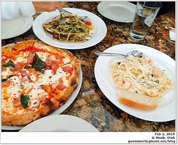 ♠ 美國食記│Moab【Antica Forma】- 口味正宗的義大利麵跟Pizza