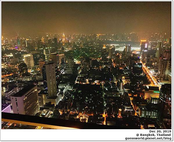 ➻ 曼谷食記│BTS Chong Nonsi【Mahanakhon Skywalk】-風景很美的曼谷高空酒吧