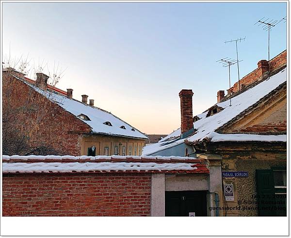 ♠ 羅馬尼亞遊記│Day5【錫比烏(Sibiu)】- 充滿監視眼睛的小鎮