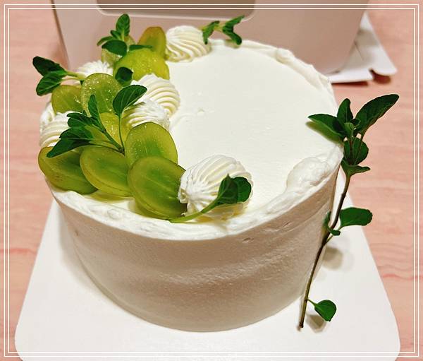 ▦ 食記│台北民生社區【Mine Kitchen】- 運用當季水果的超仙鮮奶油蛋糕