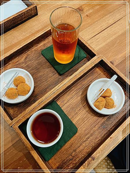 ▦ 食記│高雄【抱一茶屋 Tearoom Bowie】- 美術館裡的質感茶屋Ｘ台菜簡餐