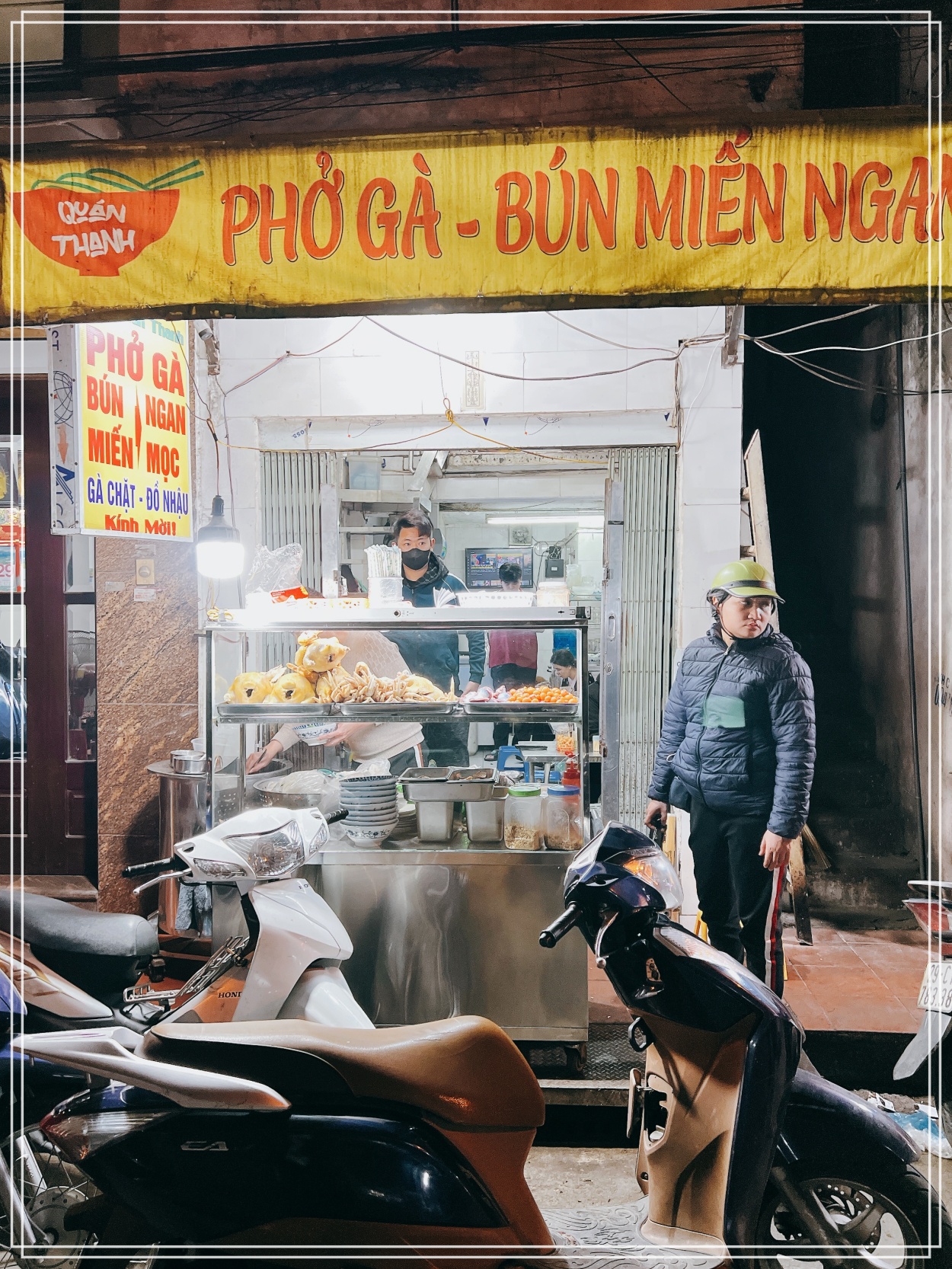 ✮ 越南食記｜河內【Quán Bún Miến Ngang Hồng Quy Hà Nội】- 超驚艷的雞河粉